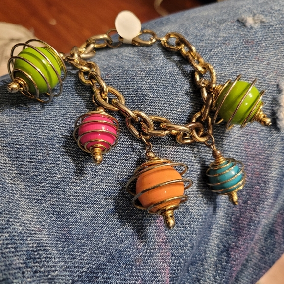 Spiral spring bracelet - Picture 2 of 5